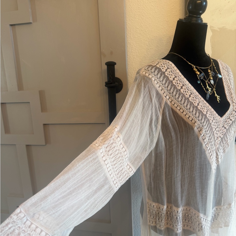 Boho Lace Trim Tunic Top - Picture 3 of 4